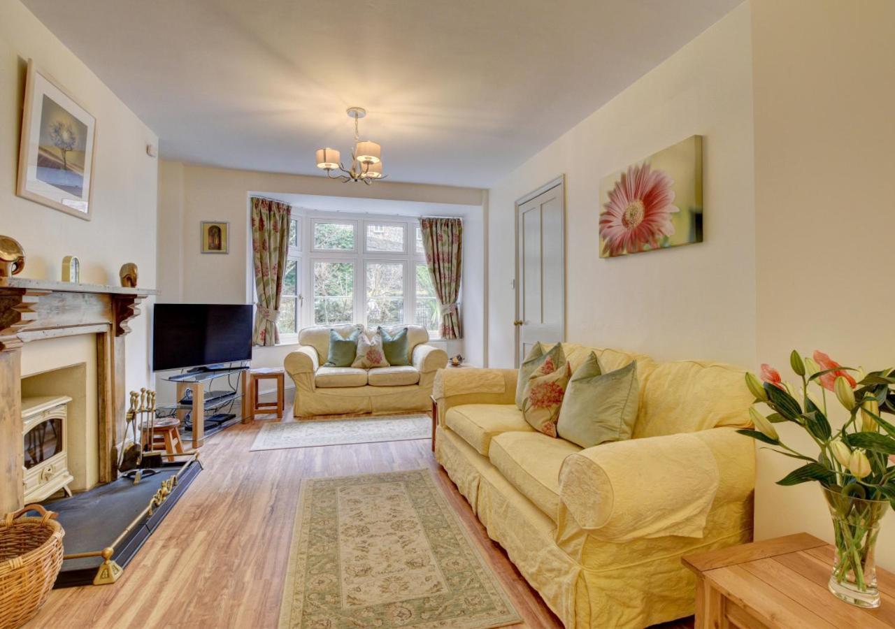 3 Bed in Lynmouth oc-summer