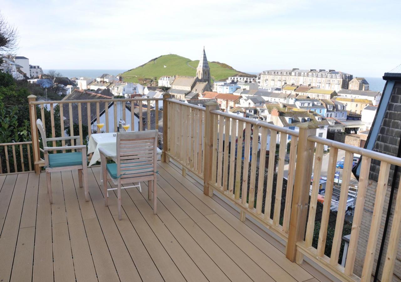 St Agnes Sleeps 6 view 3