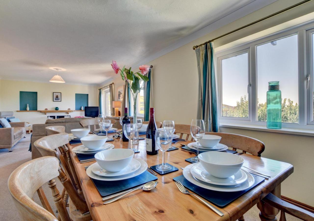 4 Bed in Croyde oc-sundow