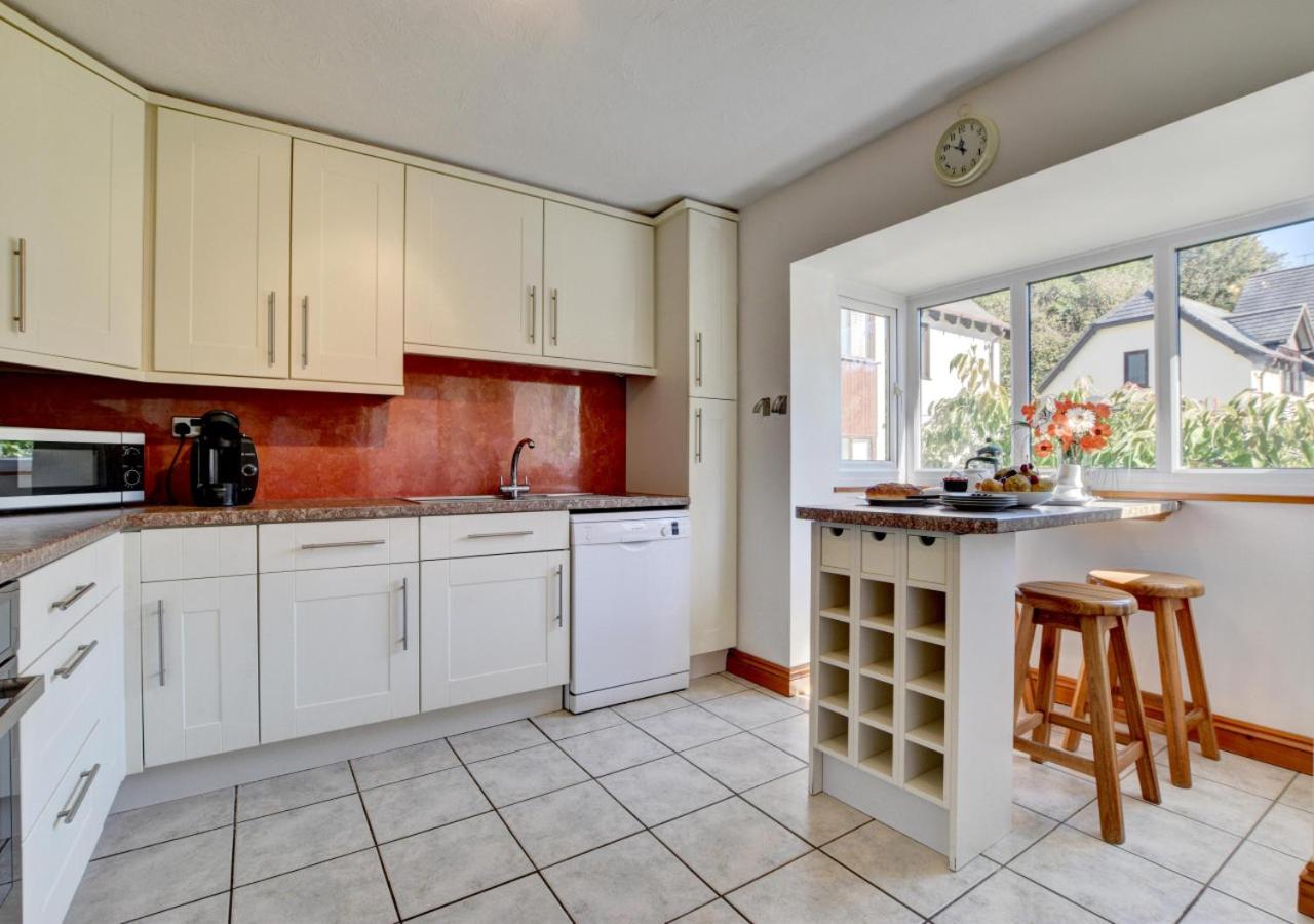 4 Bed in Croyde oc-sundow
