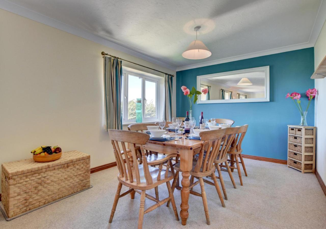 4 Bed in Croyde oc-sundow