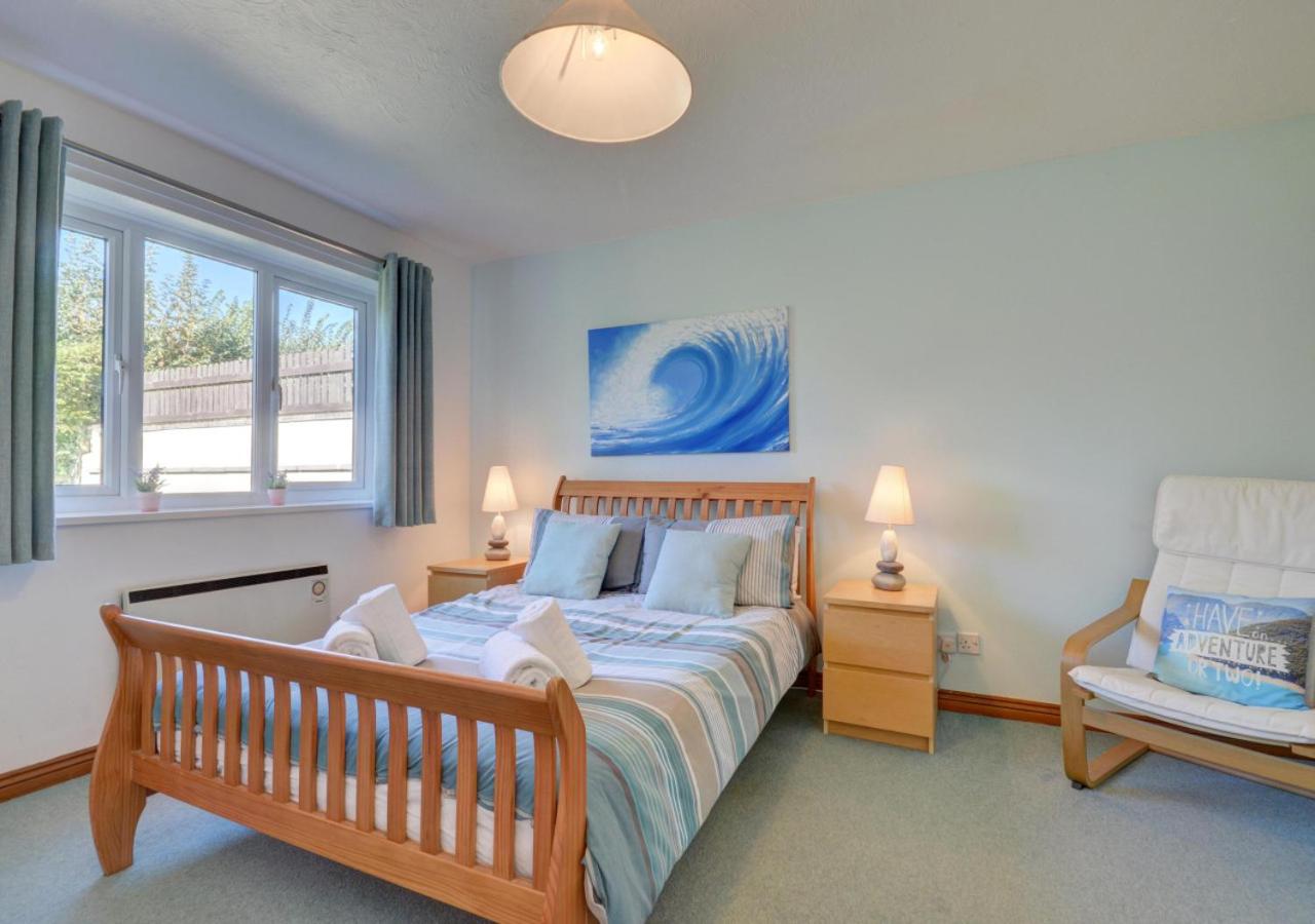 4 Bed in Croyde oc-sundow