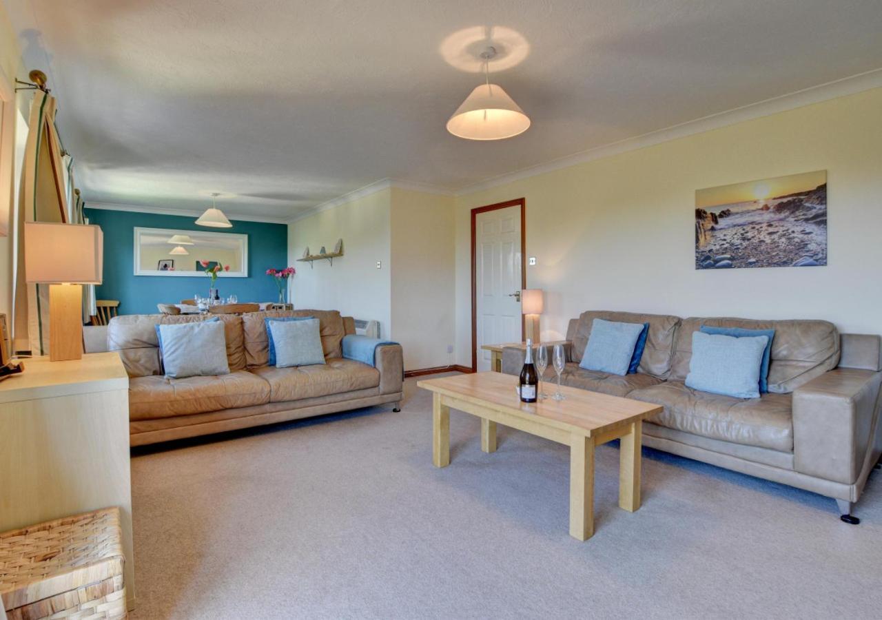 4 Bed in Croyde oc-sundow