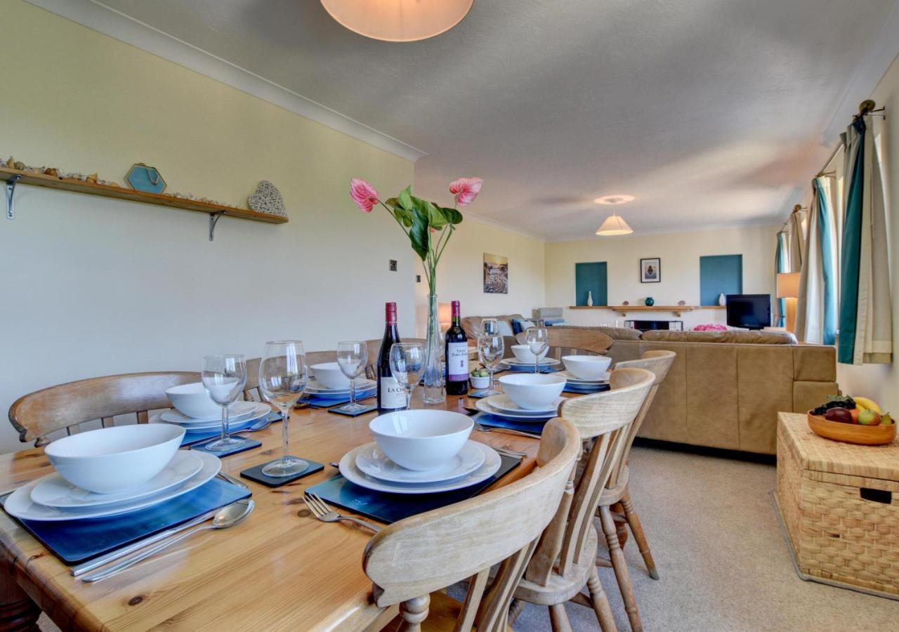 4 Bed in Croyde oc-sundow