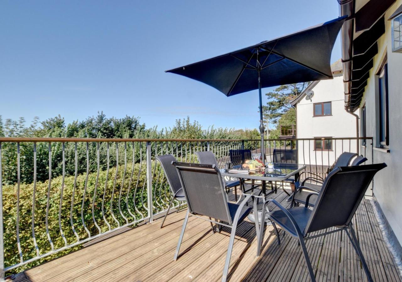 4 Bed in Croyde oc-sundow