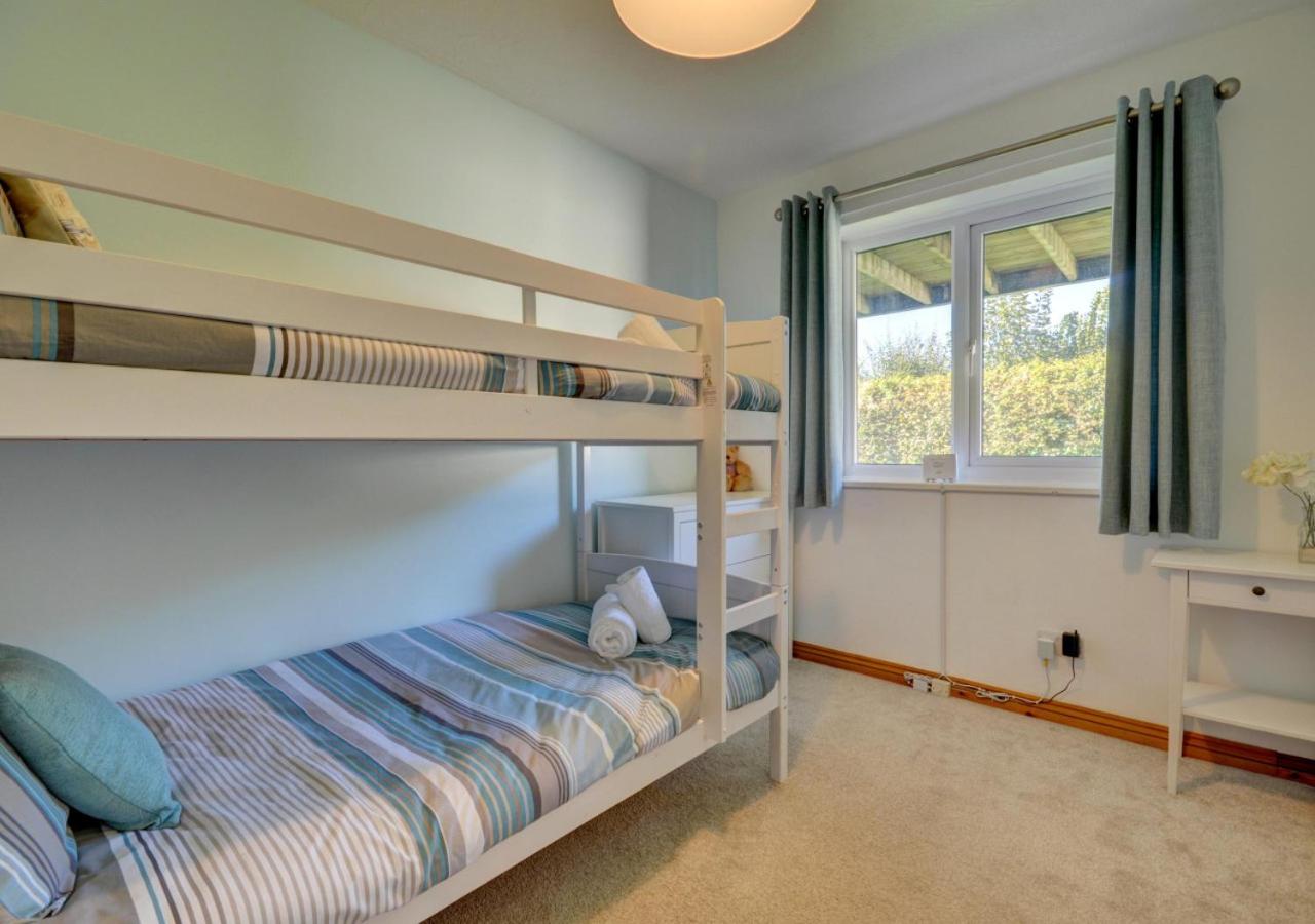 4 Bed in Croyde oc-sundow
