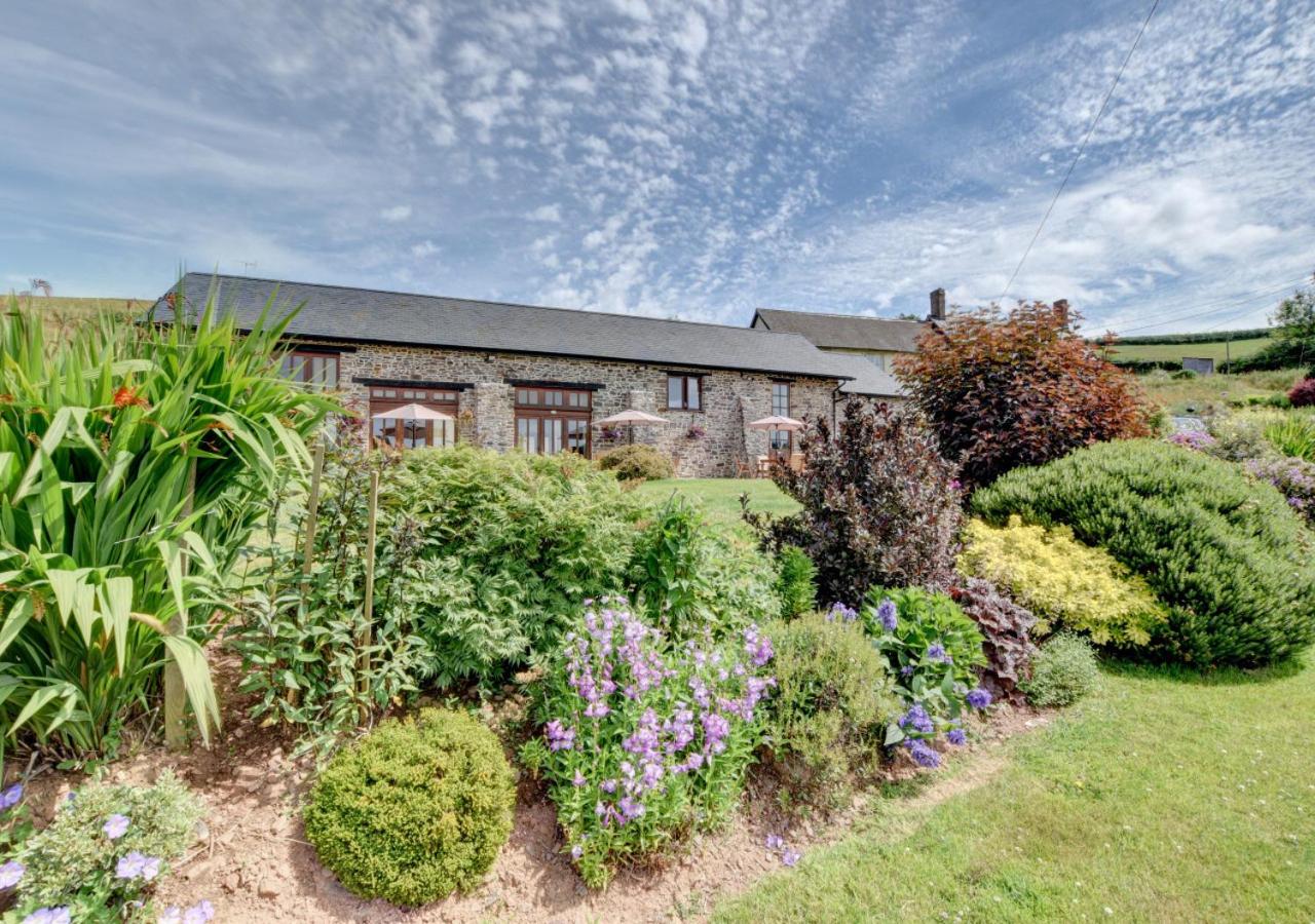 3 Bed in Tiverton oc-thresh