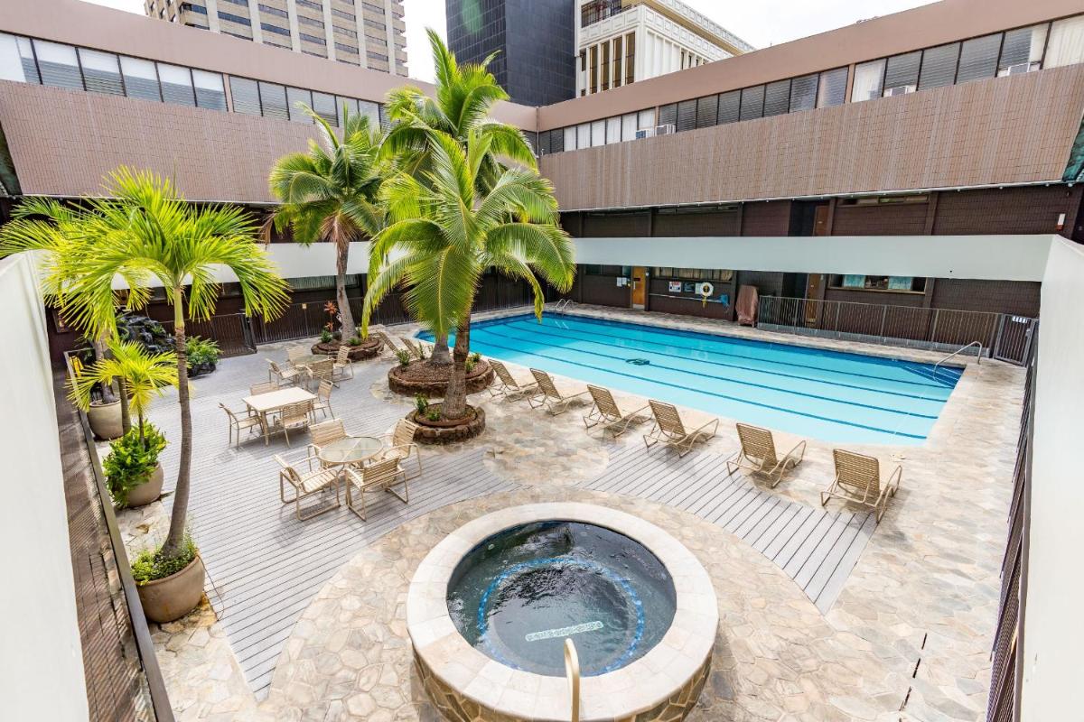 Cl41 Executive Centre - Royal view 2