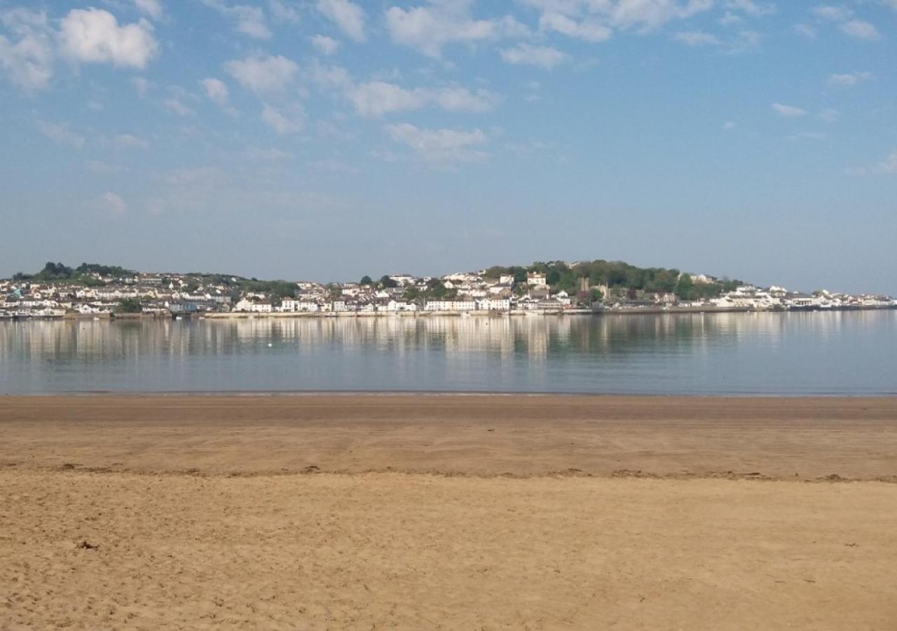 2 Bed in Instow oc-stones