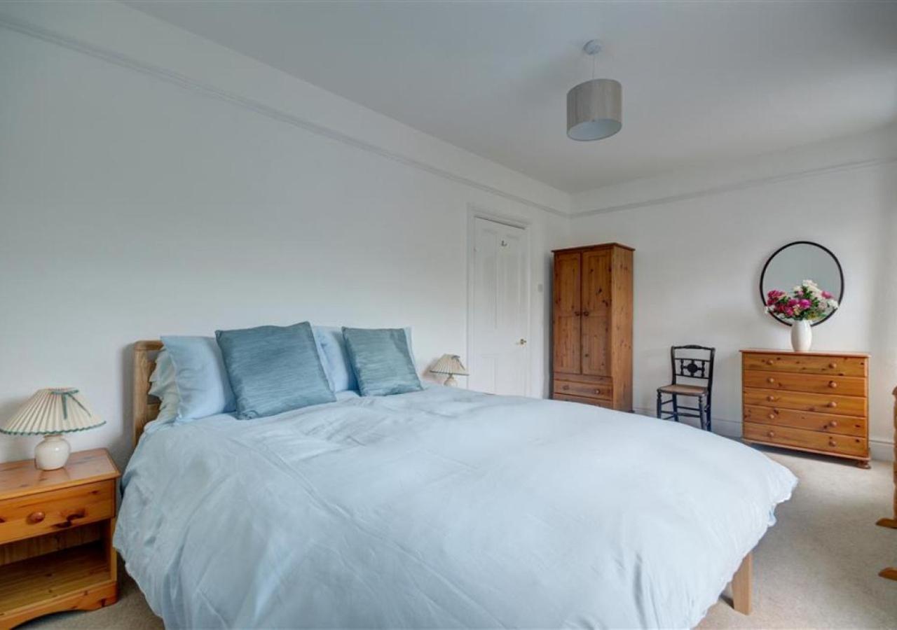 3 Bed in Combe Martin oc-trekno