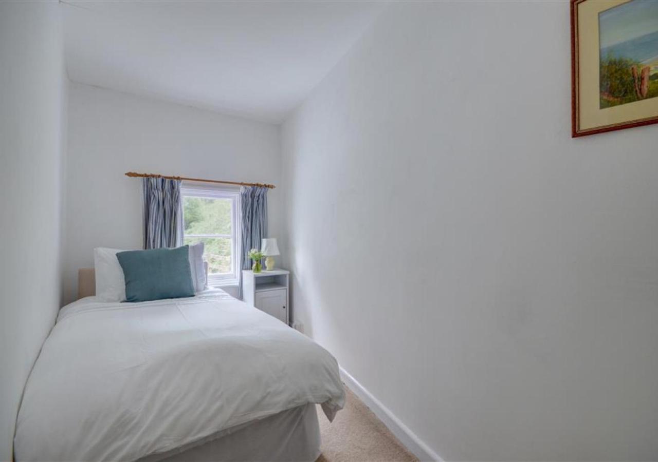 3 Bed in Combe Martin oc-trekno