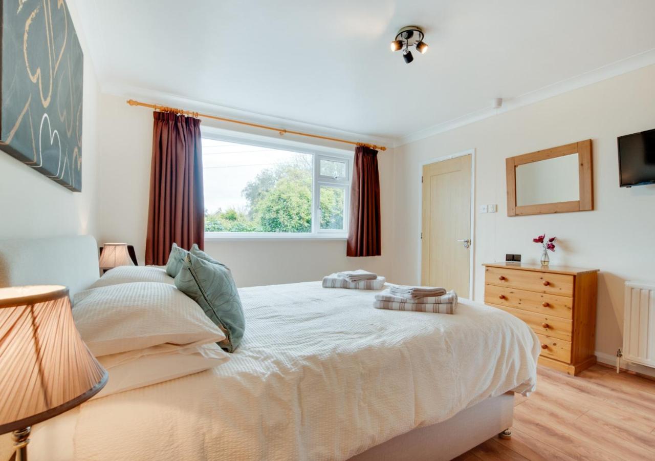 4 Bed in Appledore oc-tidal