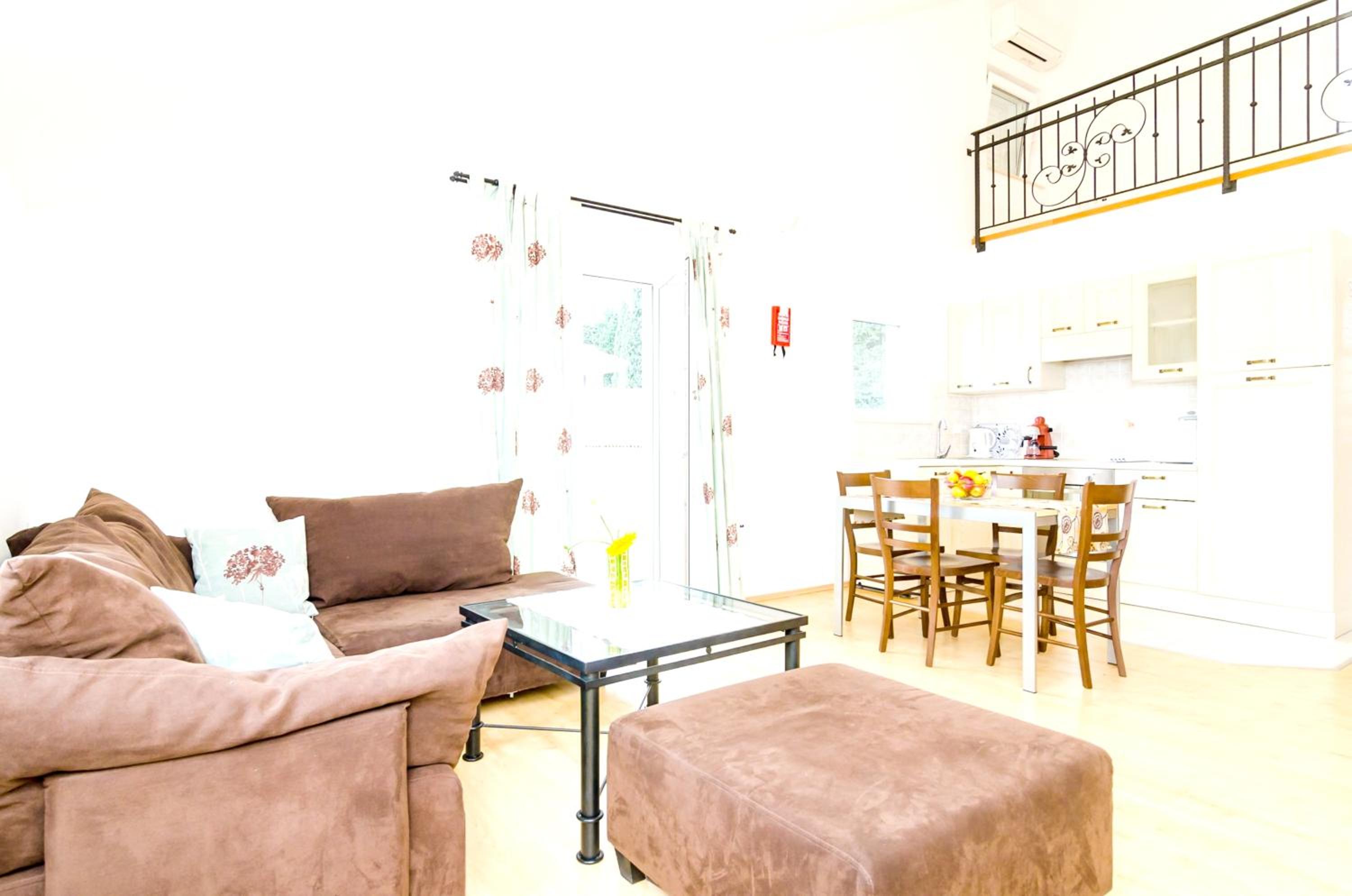 Modern apartment in Dubrovnik, 54 m² with sea and garden view