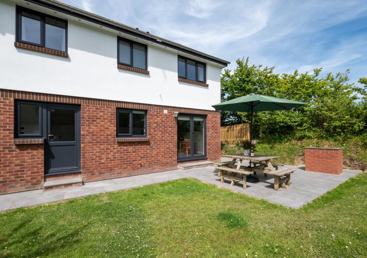 4 Bed in Croyde oc-withy