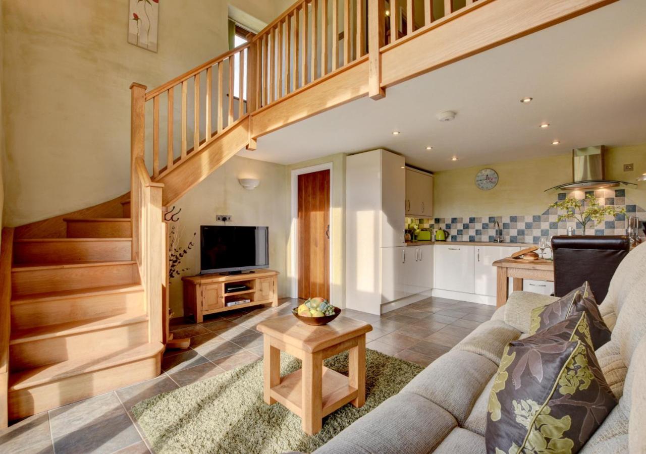 1 Bed in Tiverton oc-work