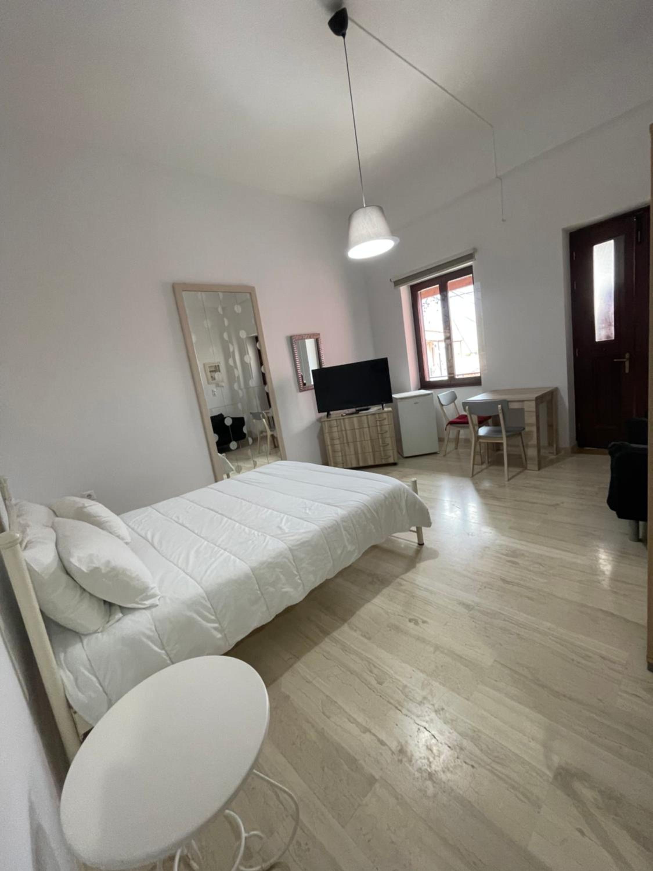 Aphaias Apartments