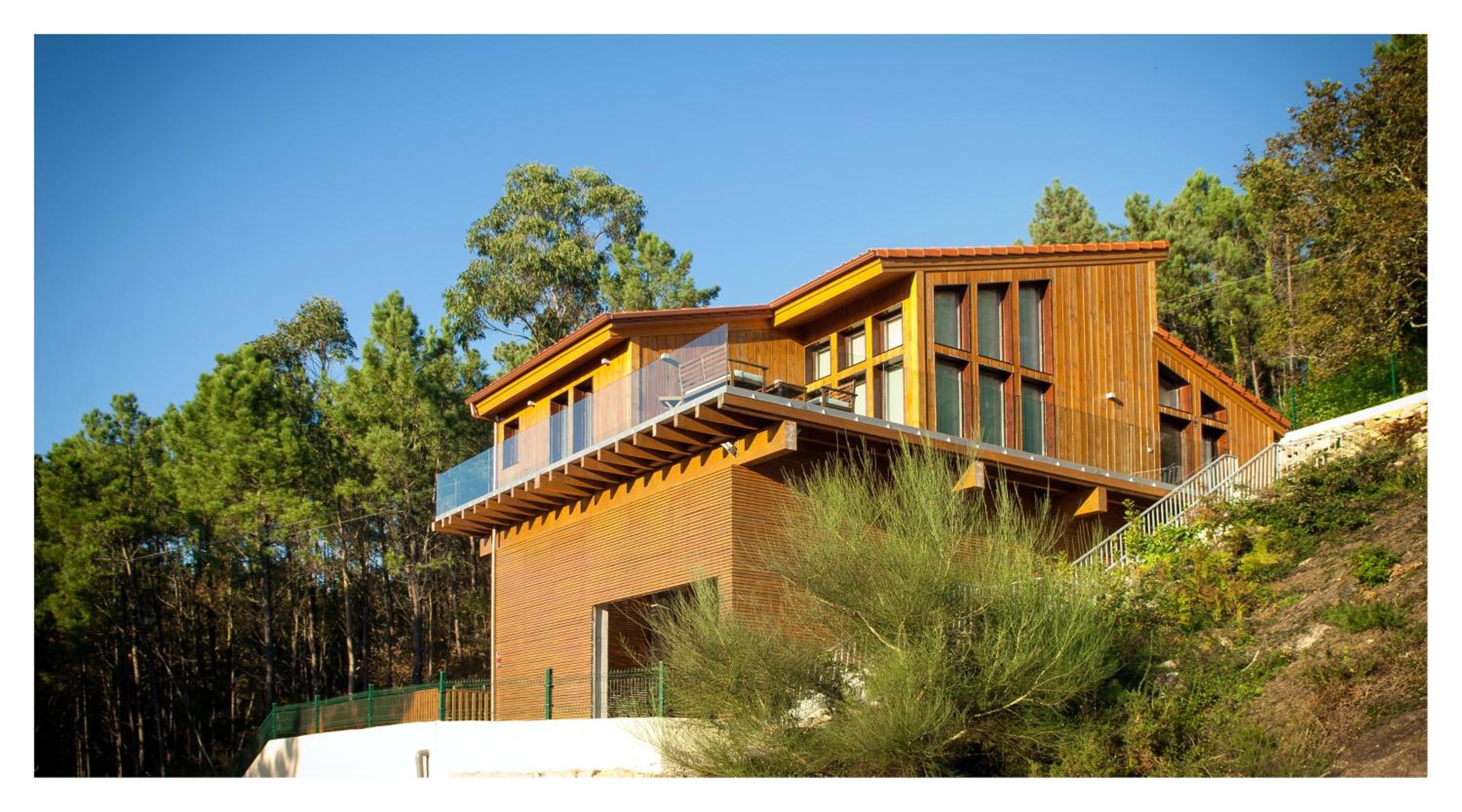 Elegant Villa in Outes with Pool