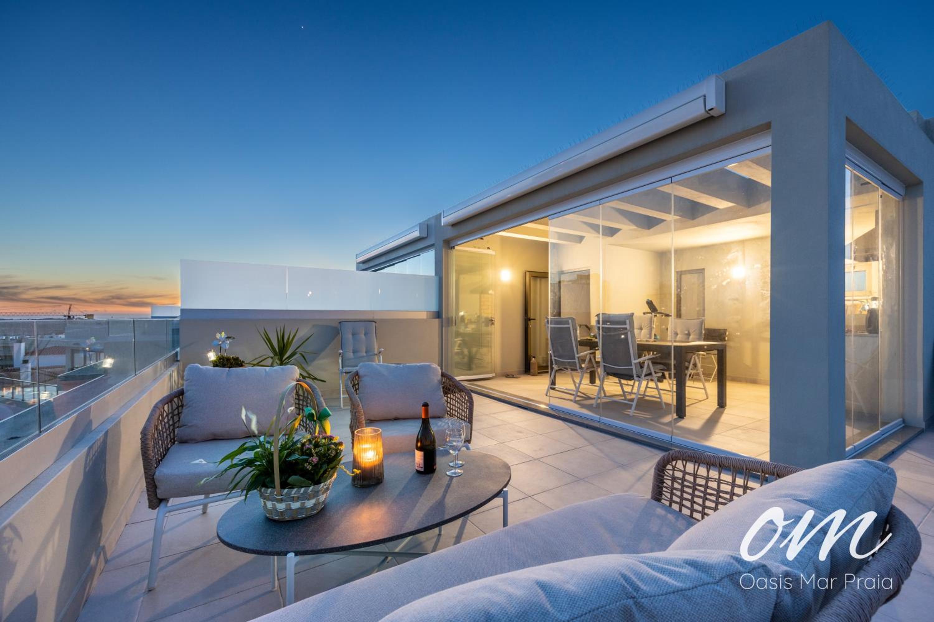 Oasis Mar Praia - Penthouse with private seaview Jacuzzi view 2