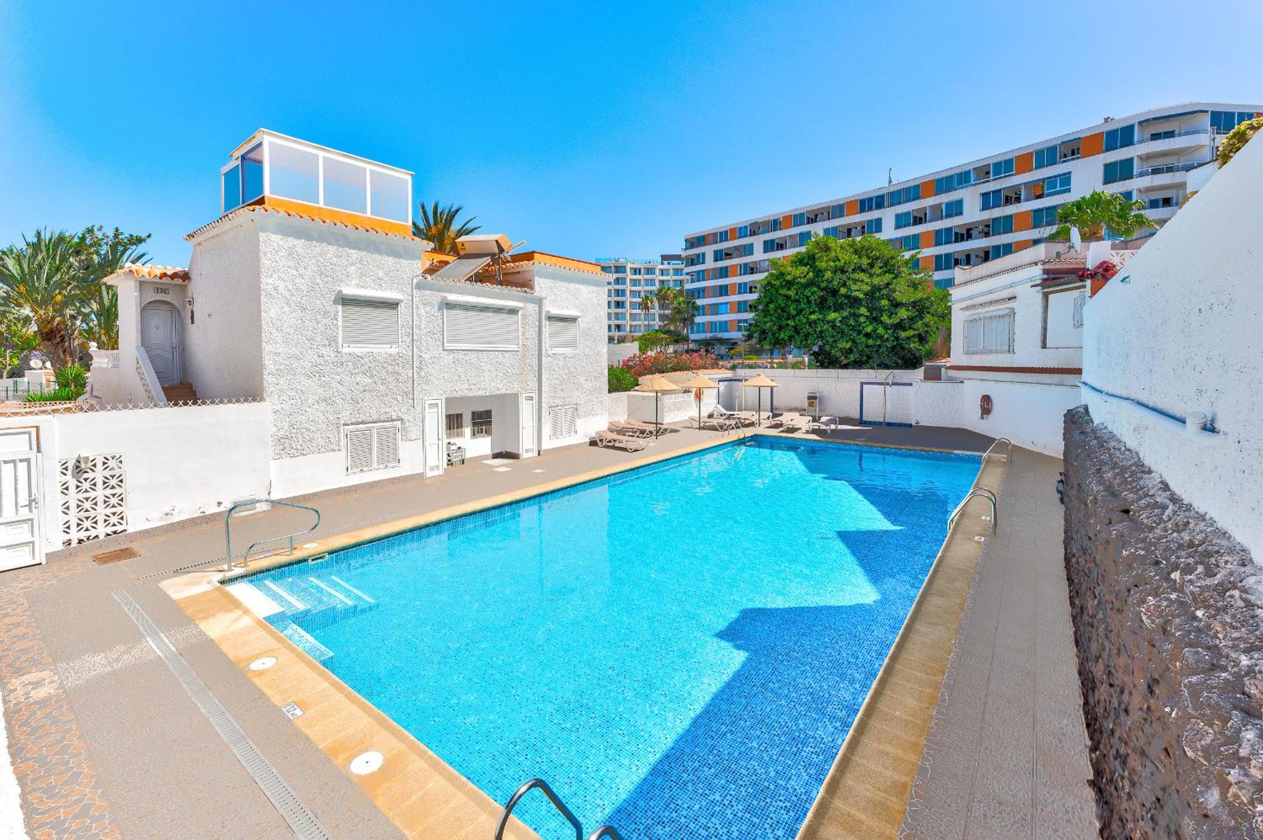 Sea View Penthouse Sunshine Urbania