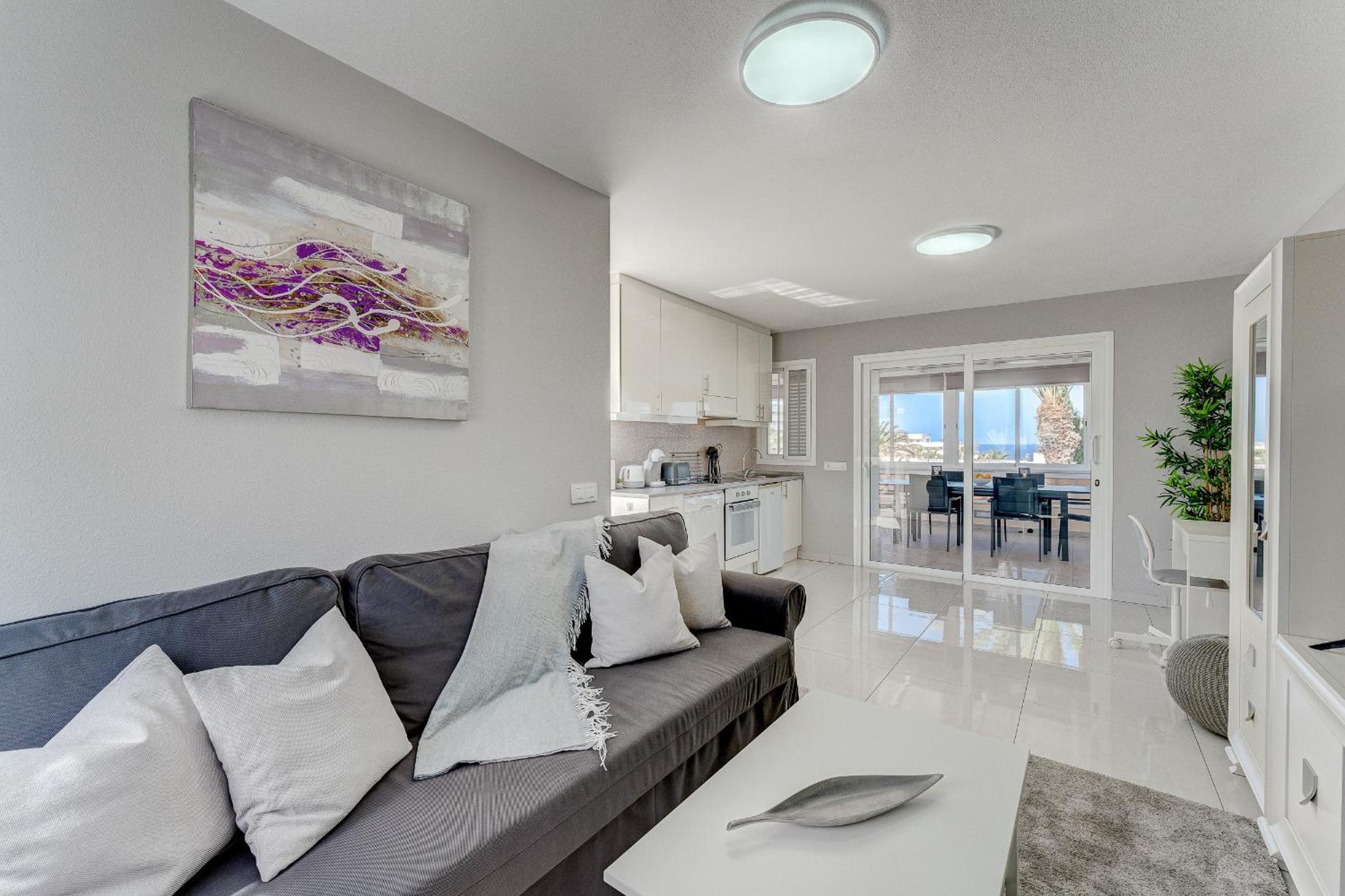 Sea View Penthouse Sunshine Urbania