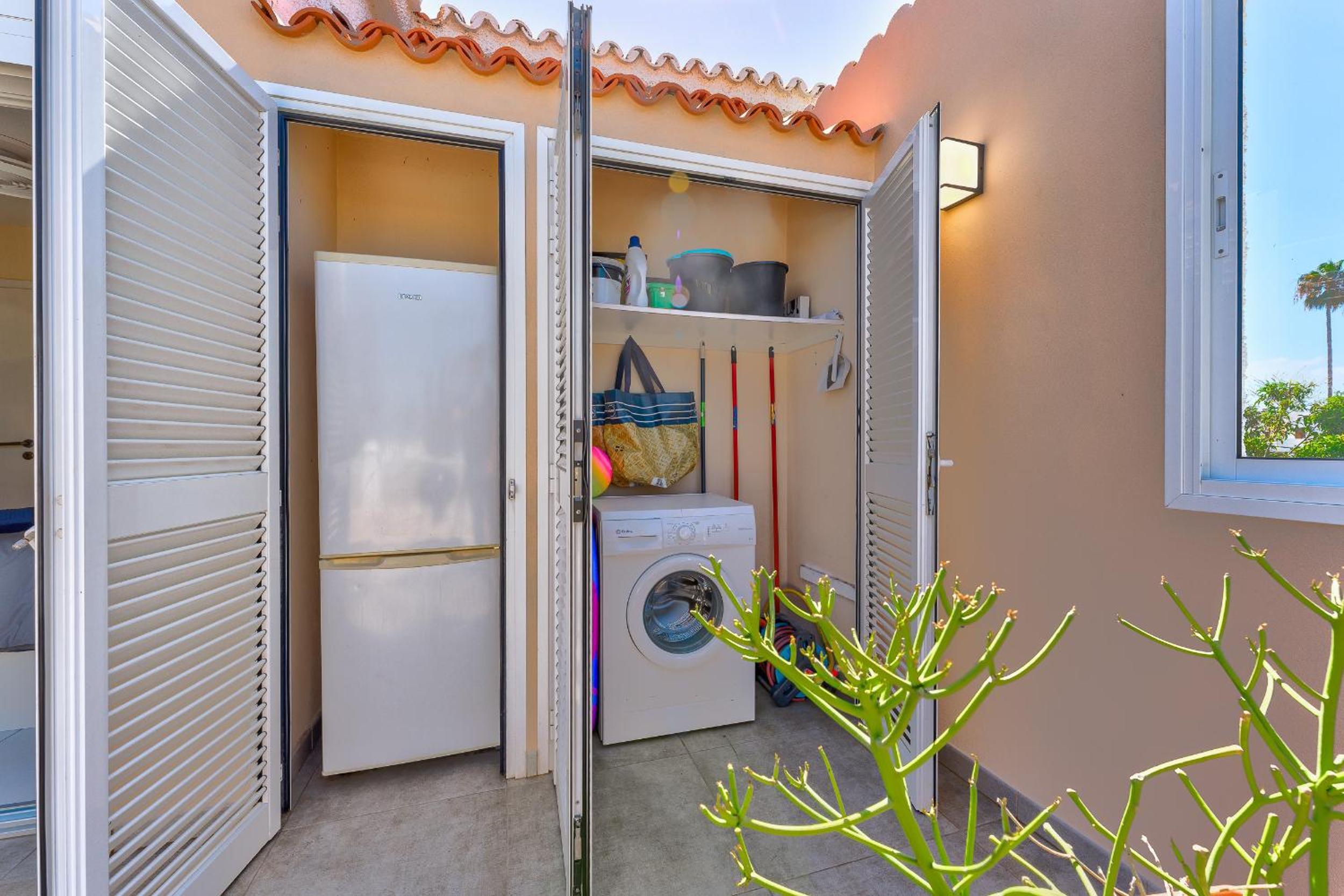 Sea View Penthouse Sunshine Urbania