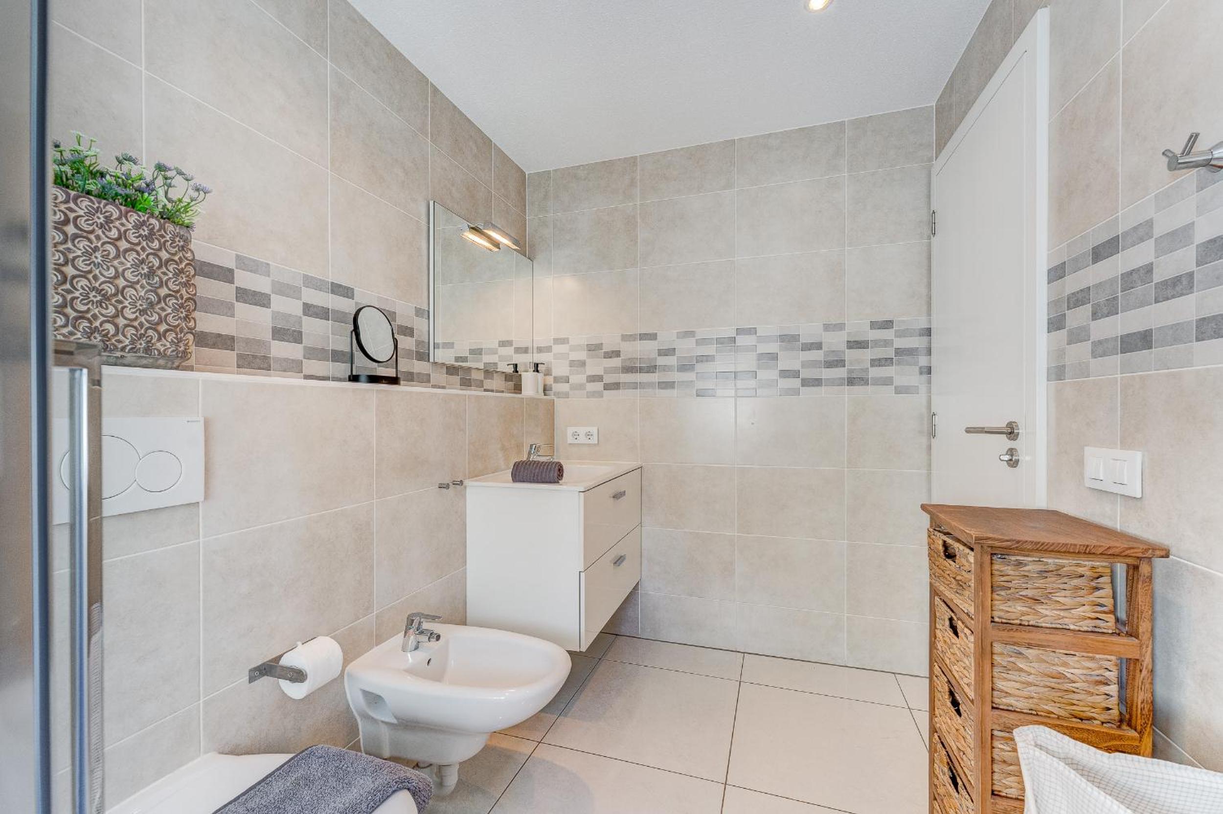 Sea View Penthouse Sunshine Urbania