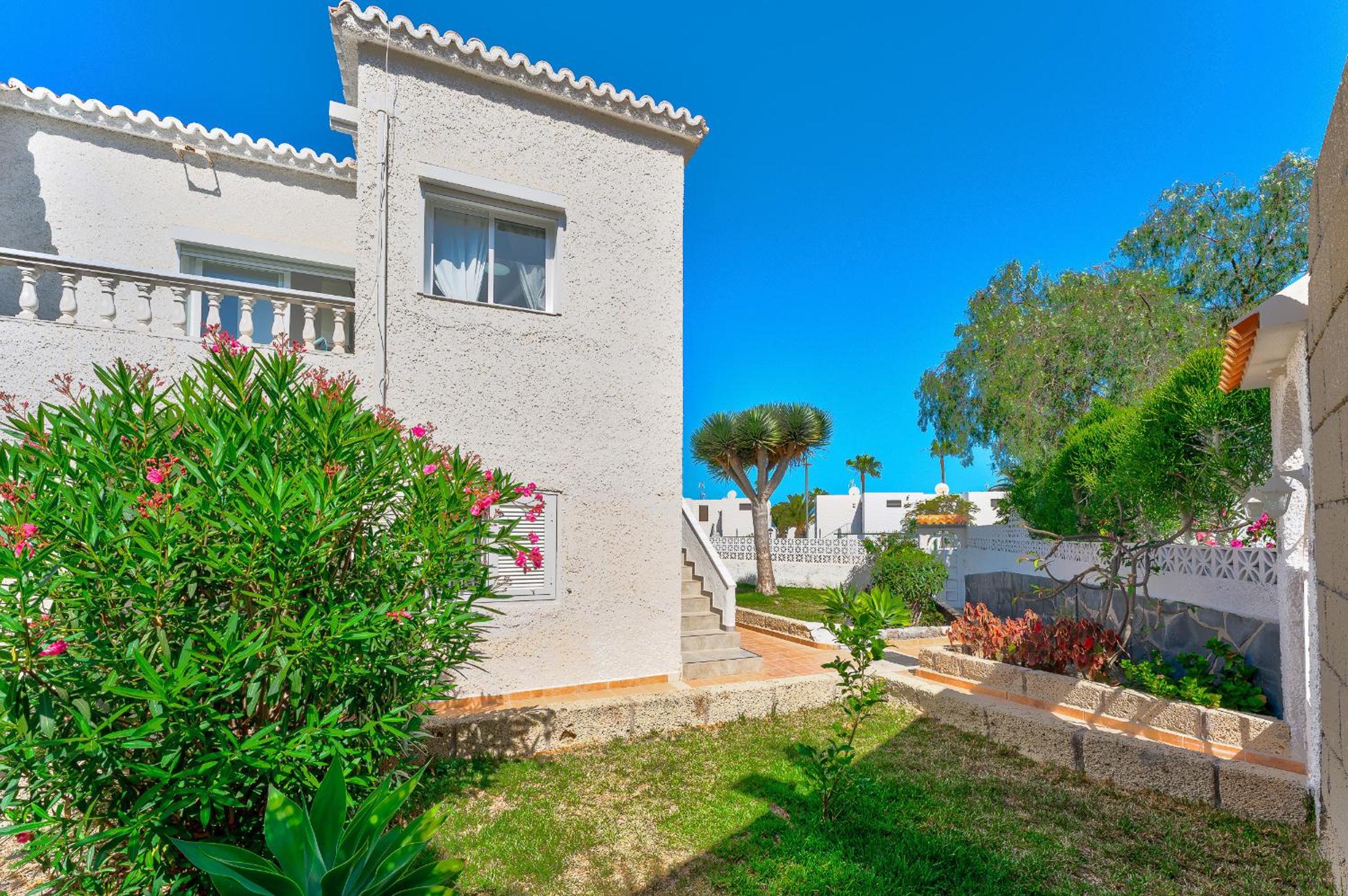 Sea View Penthouse Sunshine Urbania