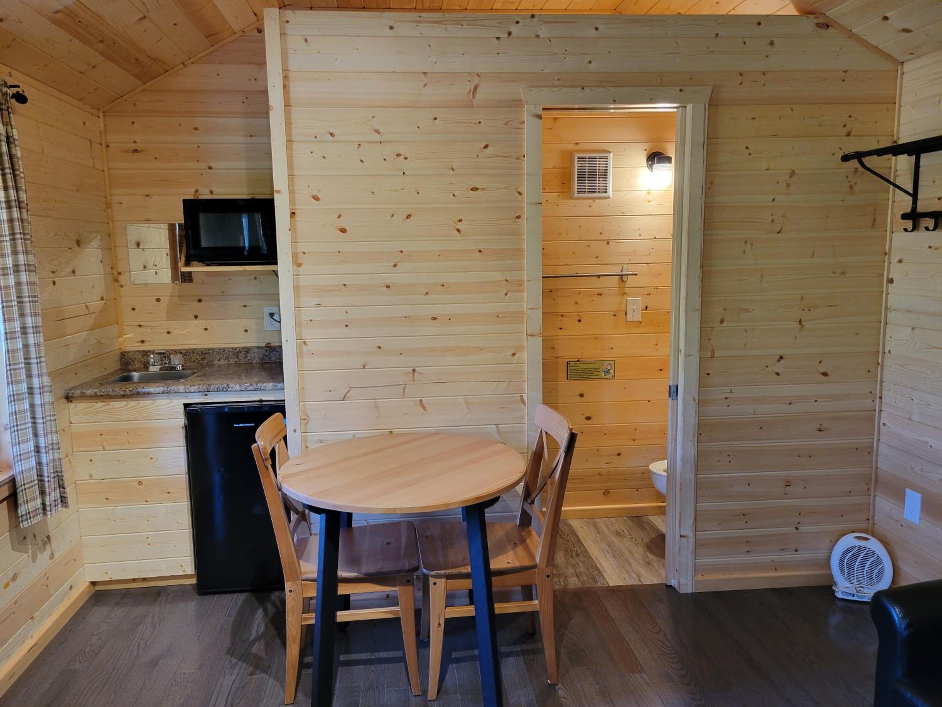 Tobermory Village Cabins
