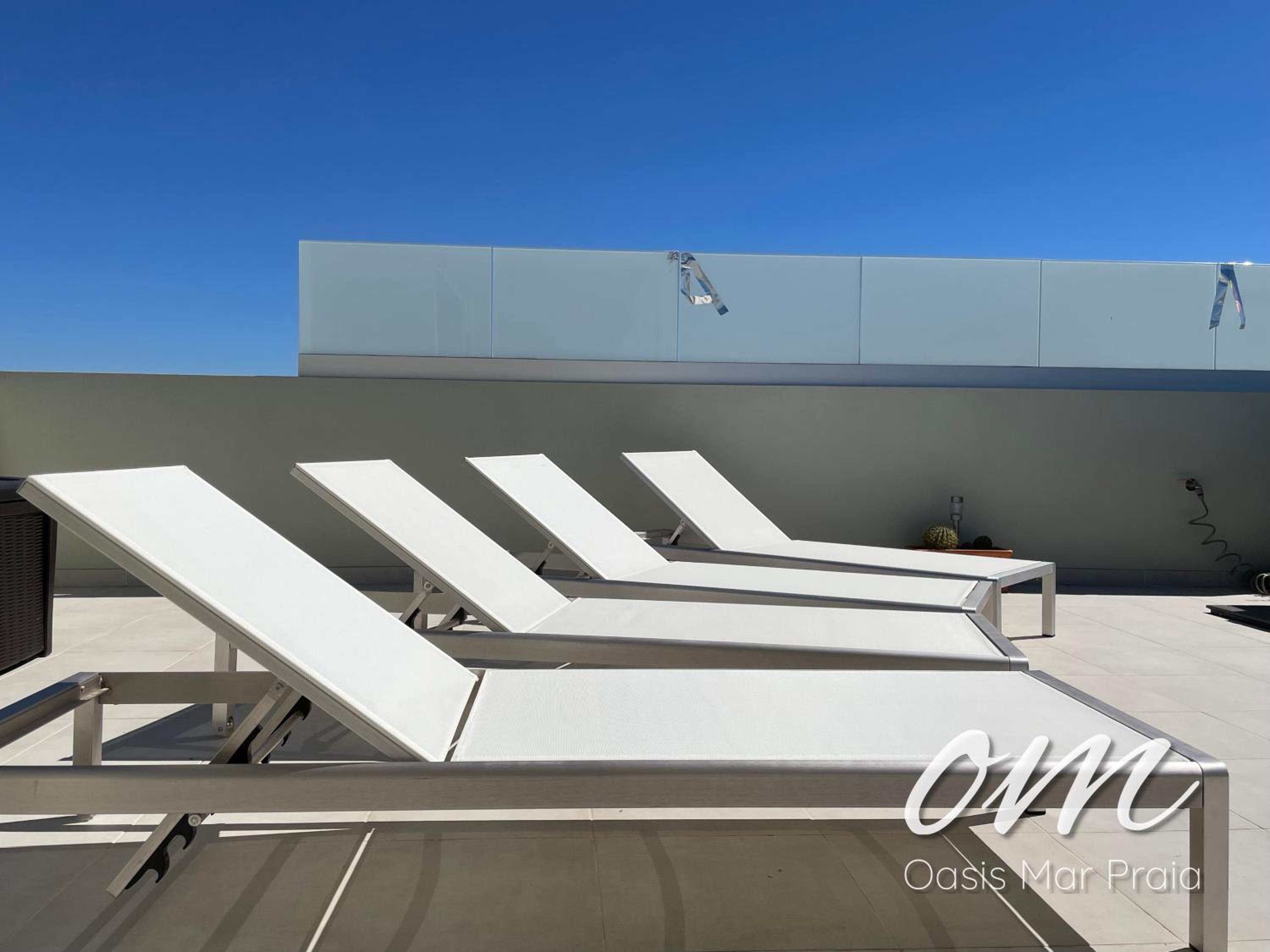 Oasis Mar Praia - Penthouse with private seaview Jacuzzi view 5
