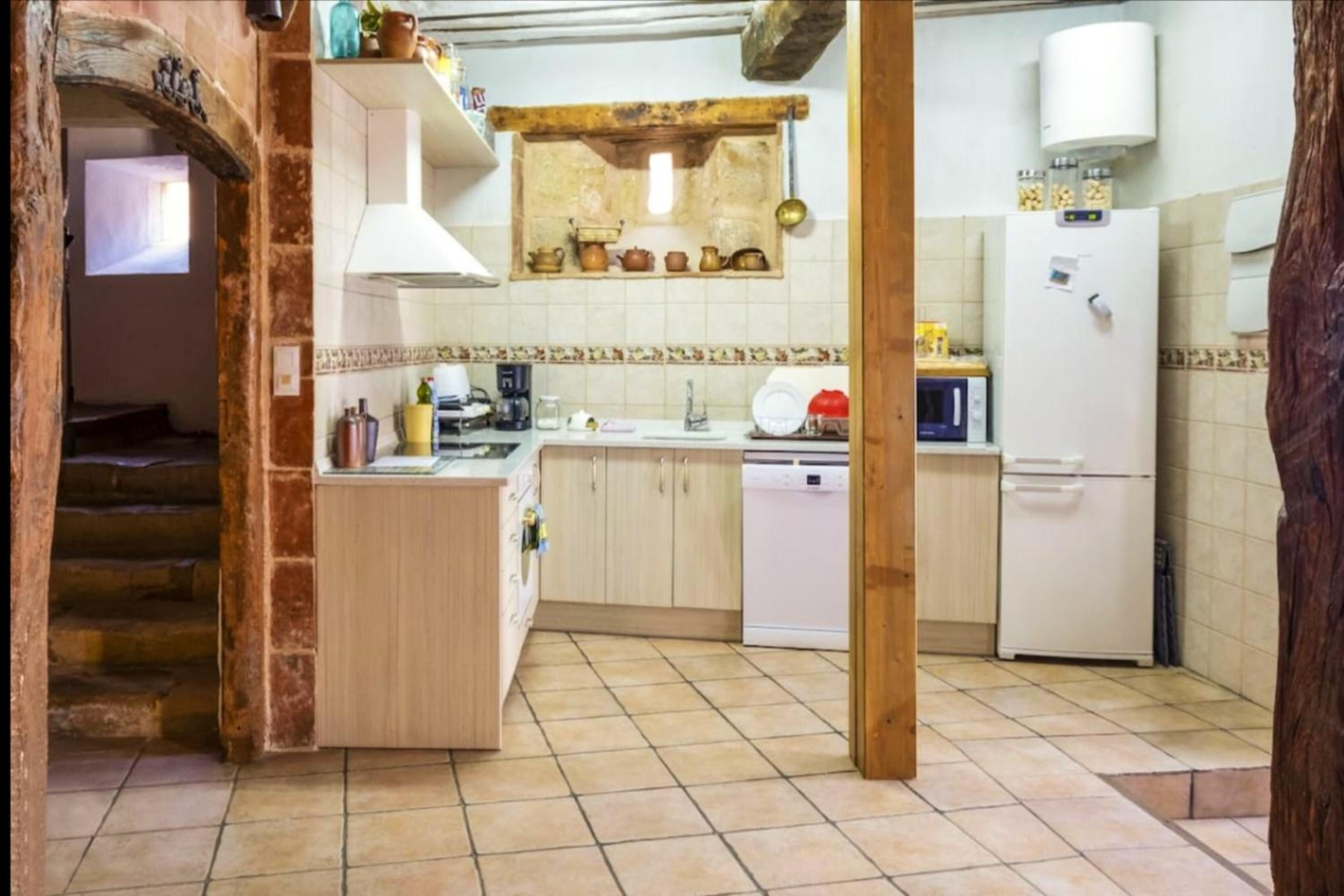 Spacious House in Llano de Bureba with Fireplace & Mountain View view 4