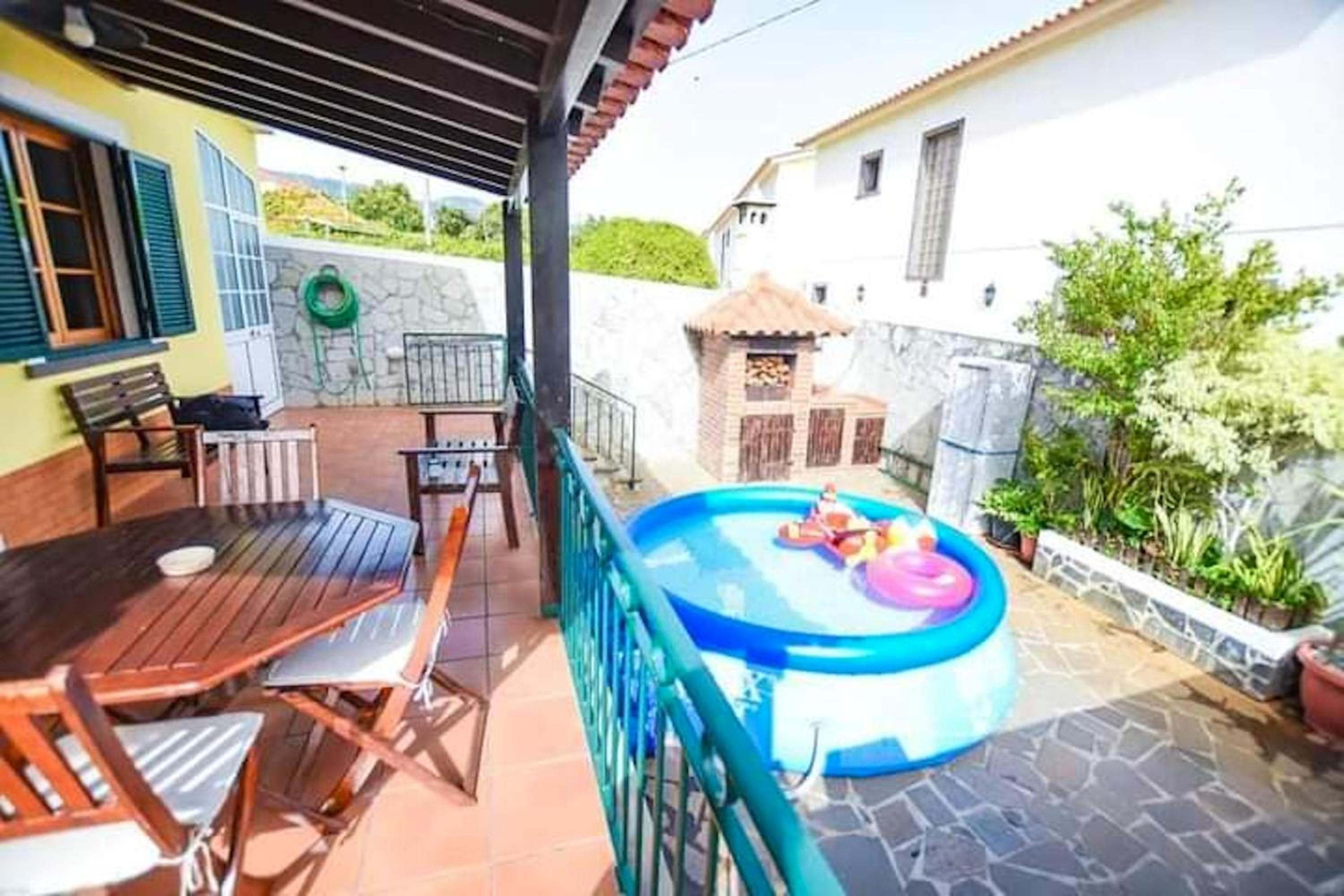 Authentic House in Funchal + City View view 3