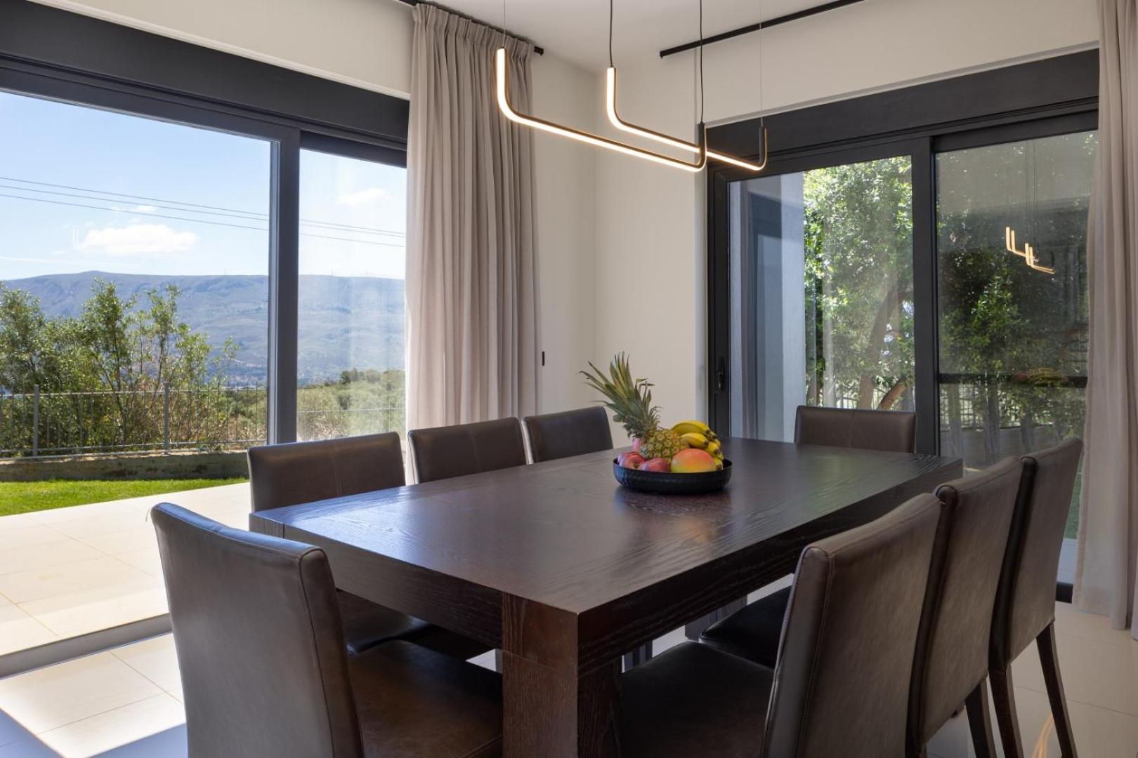 SeaSilia Luxury Villa