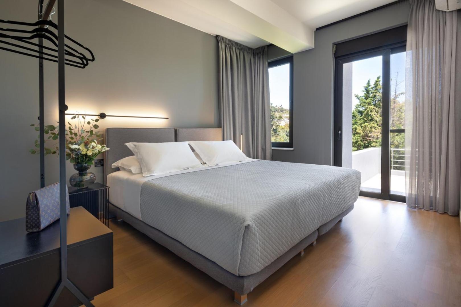 SeaSilia Luxury Villa