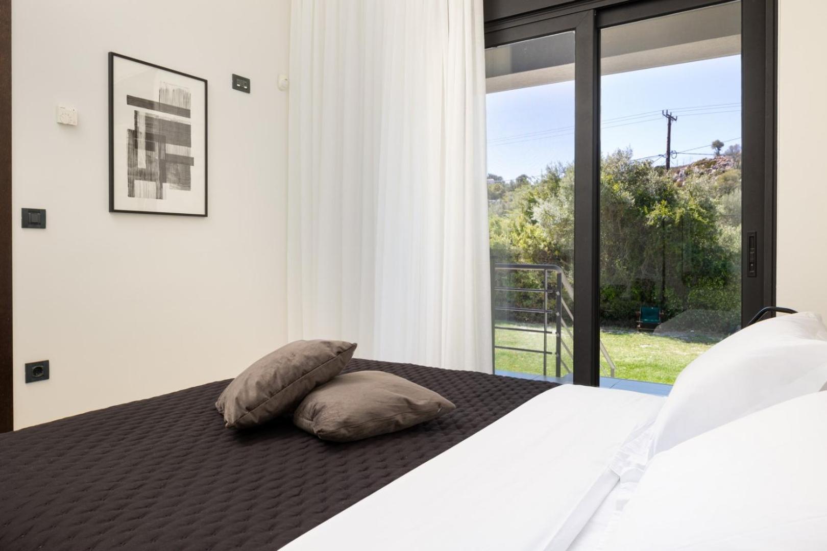 SeaSilia Luxury Villa