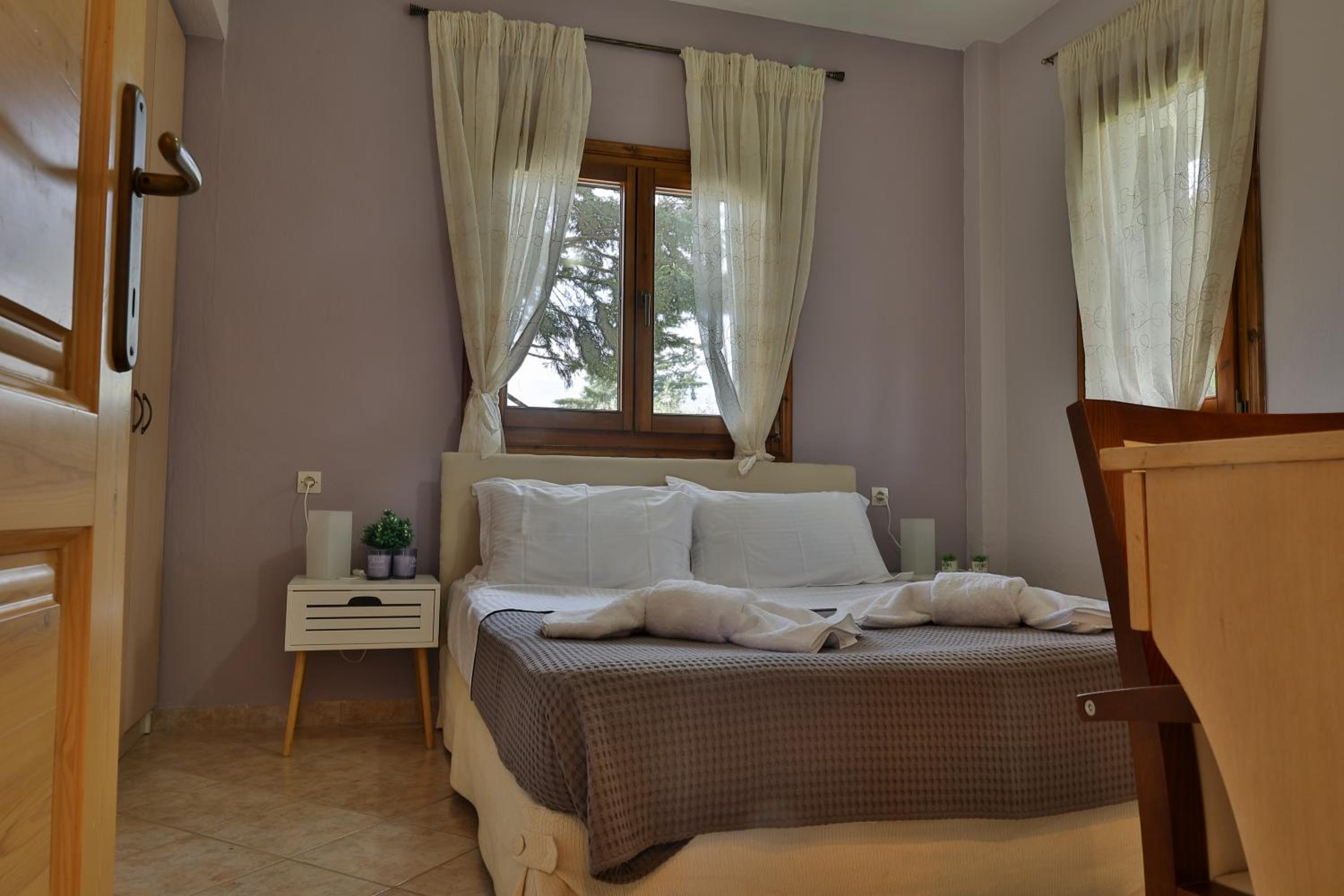 OlympPlace Olive House-Ground floor