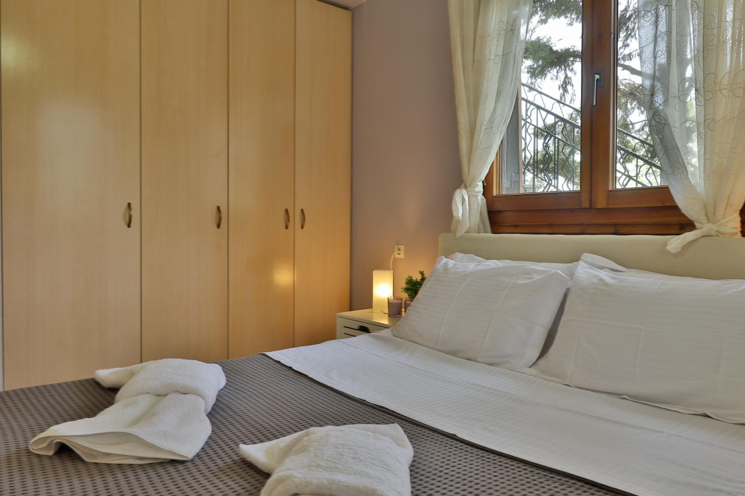 OlympPlace Olive House-Ground floor