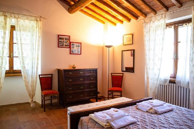 Podere Mezzastrada - Place of Charme
