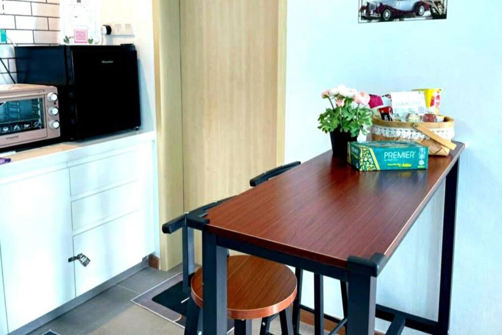 KWRC Imperium Residence Seaview Beachfront photo 8