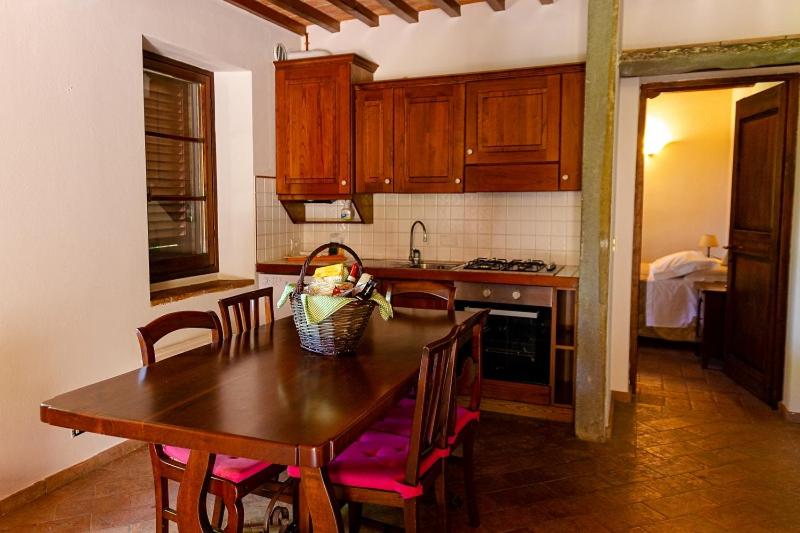 Podere Mezzastrada - Place of Charme