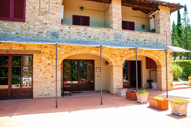 Podere Mezzastrada - Place of Charme