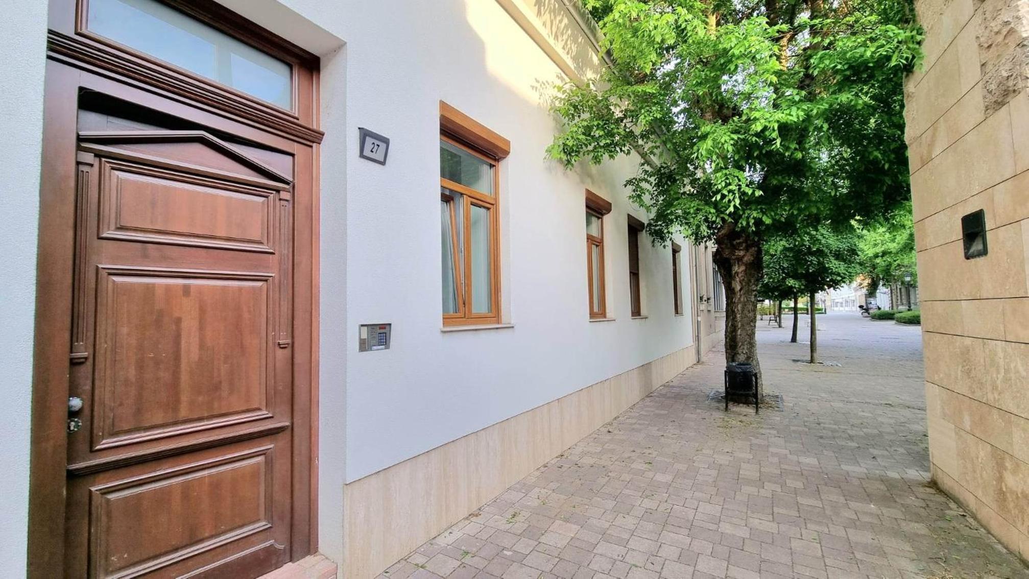 Bécsi Kapu Apartman