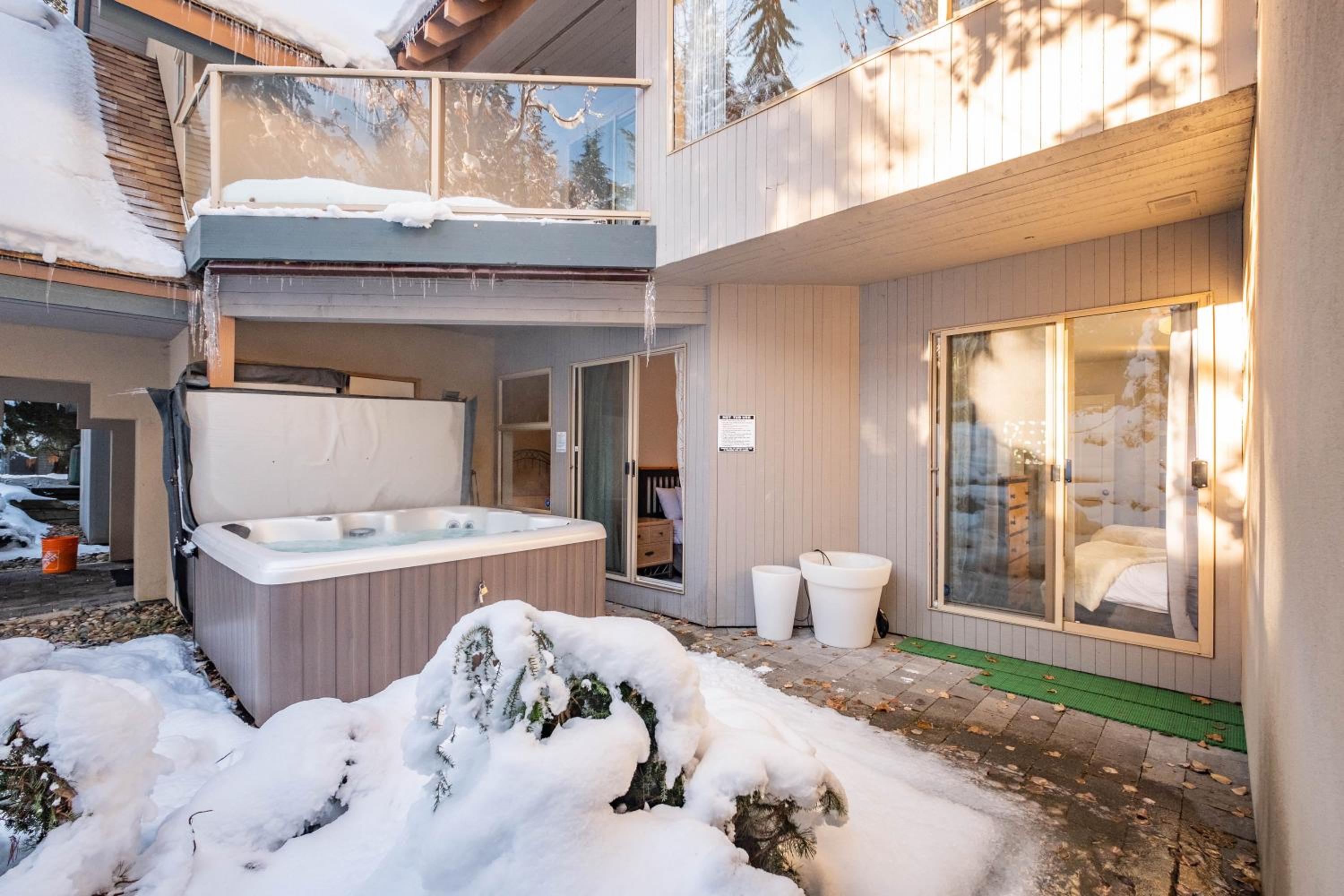 Gleneagles by Outpost Whistler