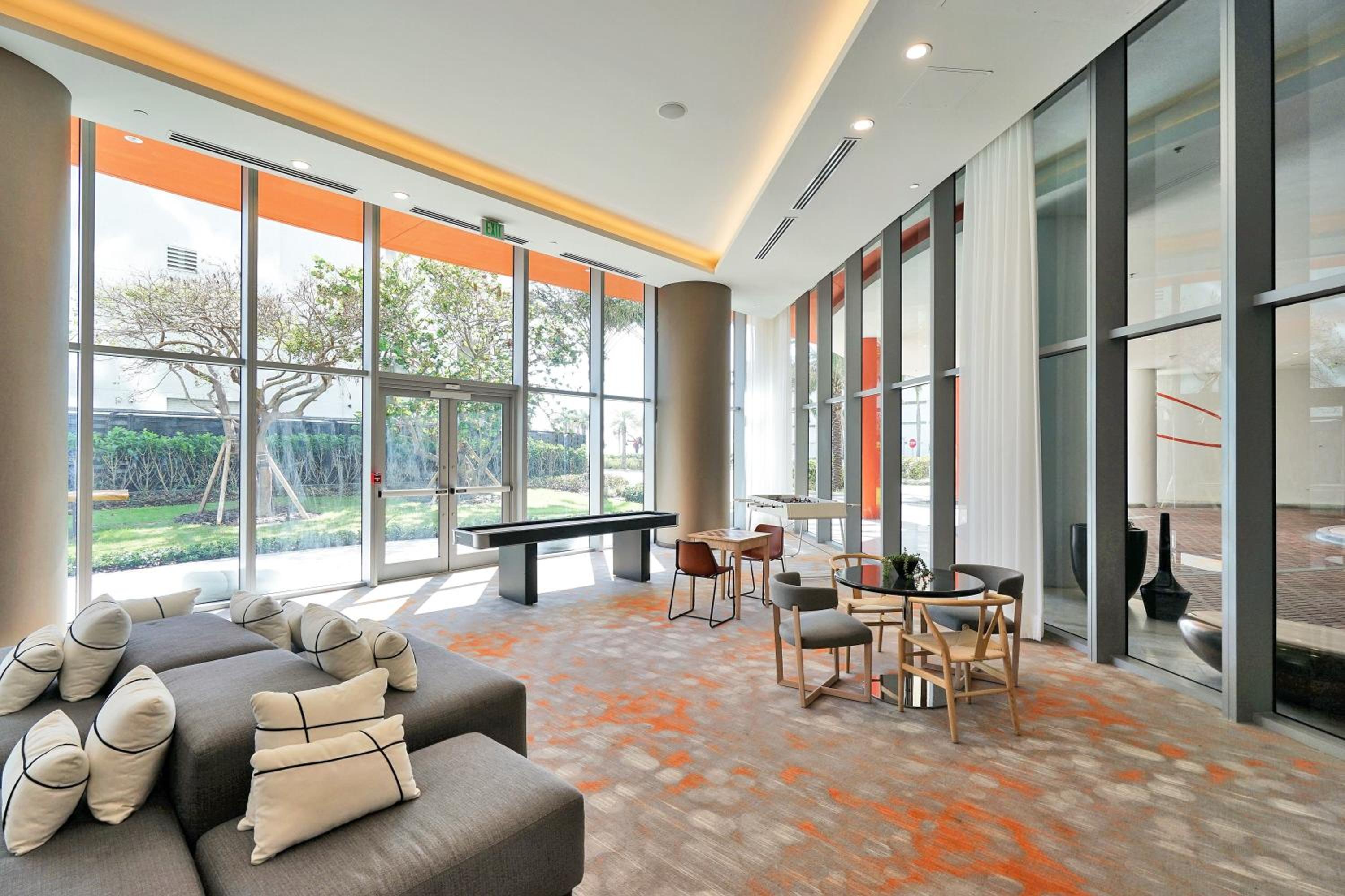lounge
