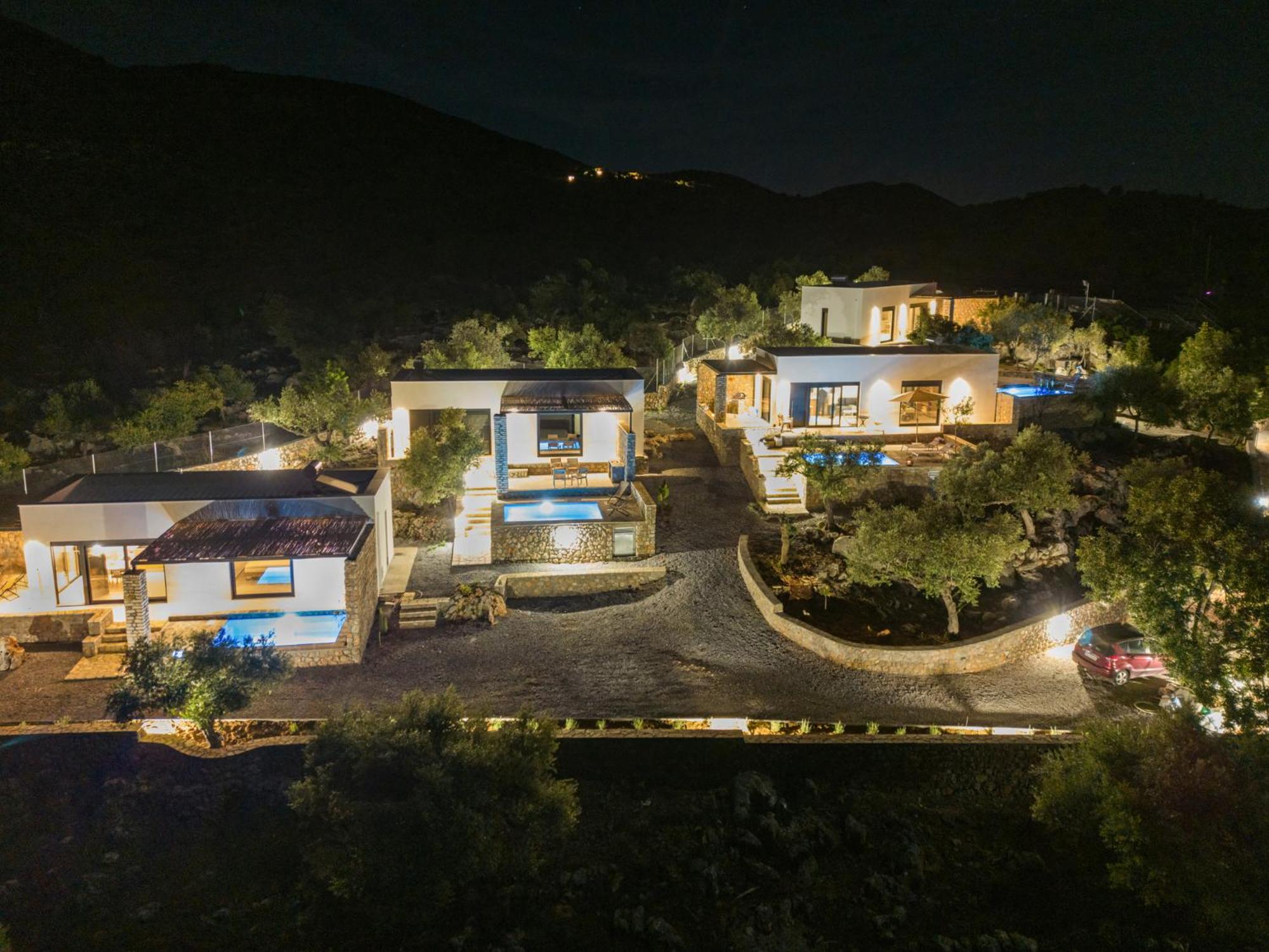 Hotel Casatino Villas - Image 1