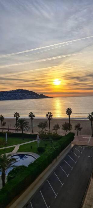 Sunsetmare Vacational Apartment photo 3