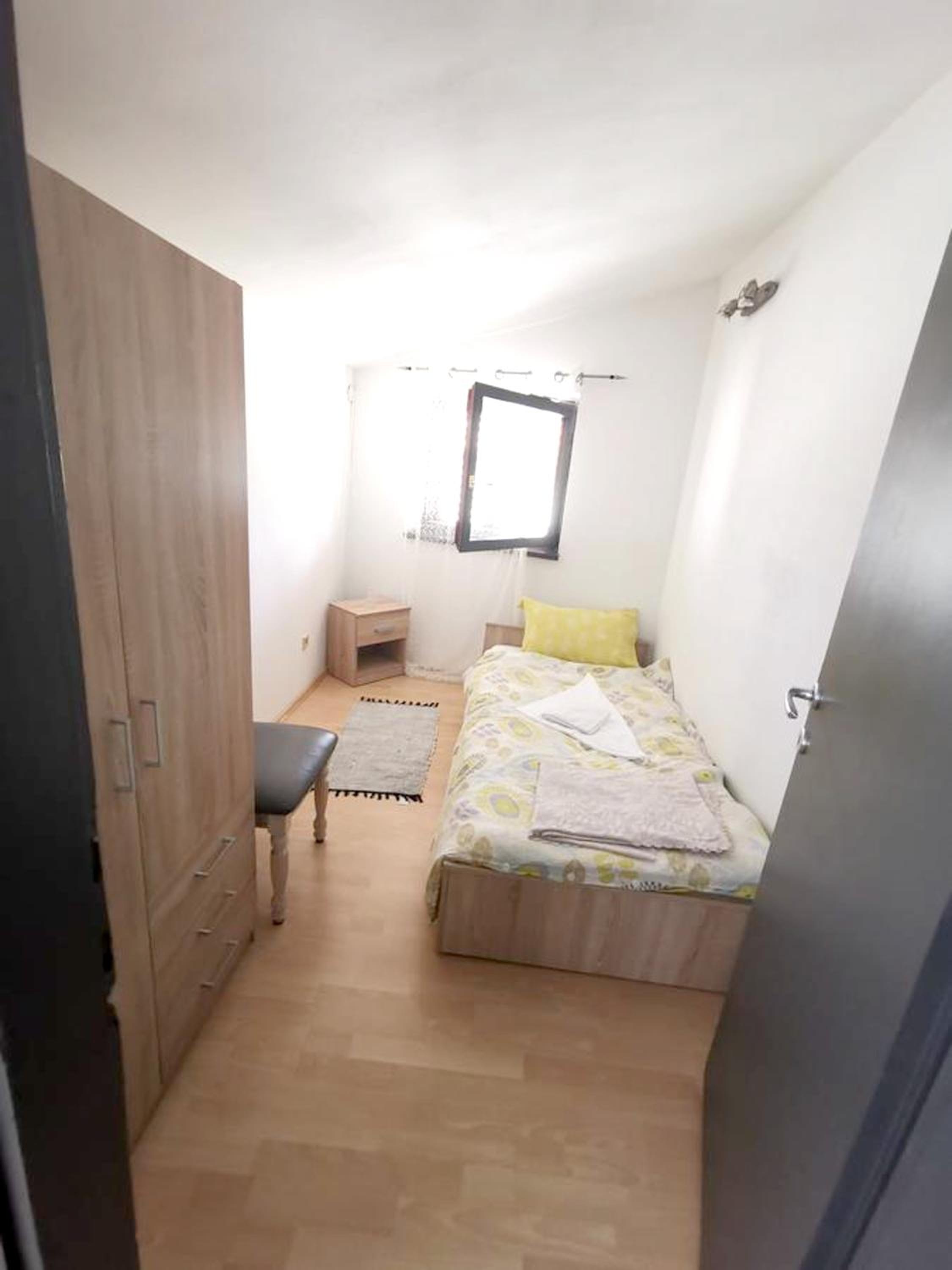 Spacious Apartment in Pula view 5