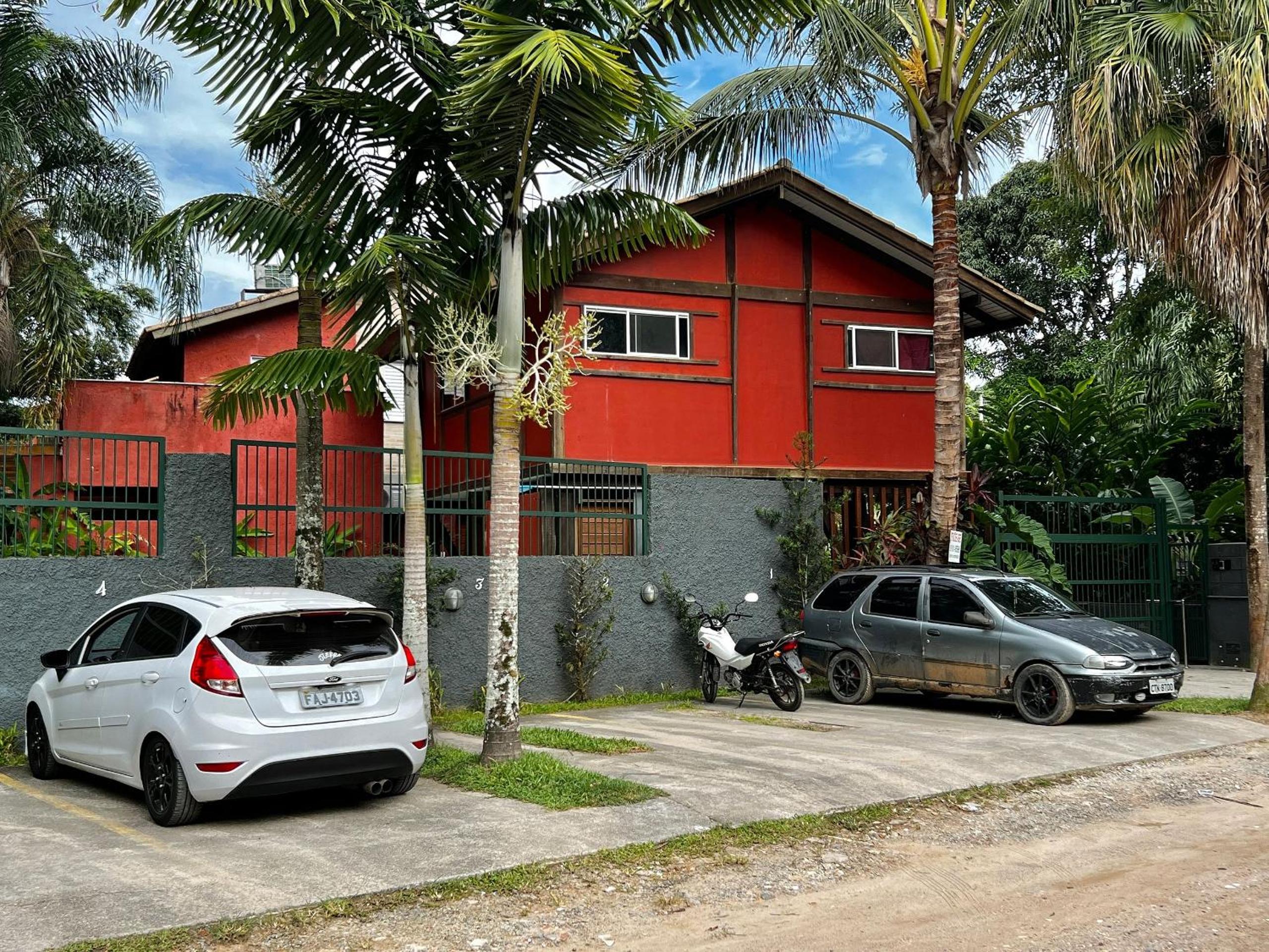 House 3 min walk from Paúba Beach with top WIFI