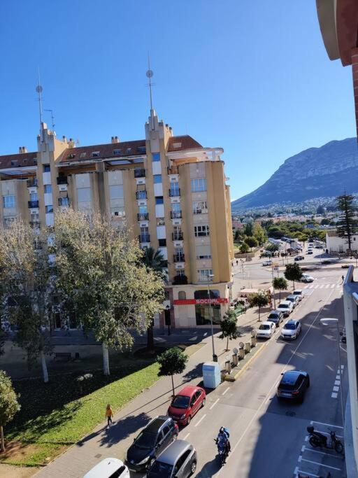 Beautiful stay near park