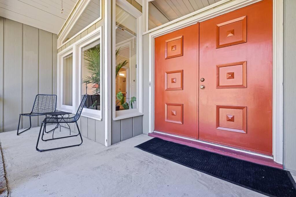 Raleigh Vacations - Modern Rancher in the Woods - Property Image 62