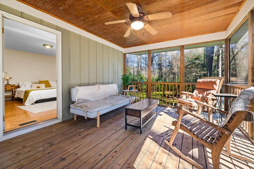 Raleigh Vacations - Modern Rancher in the Woods - Property Image 60